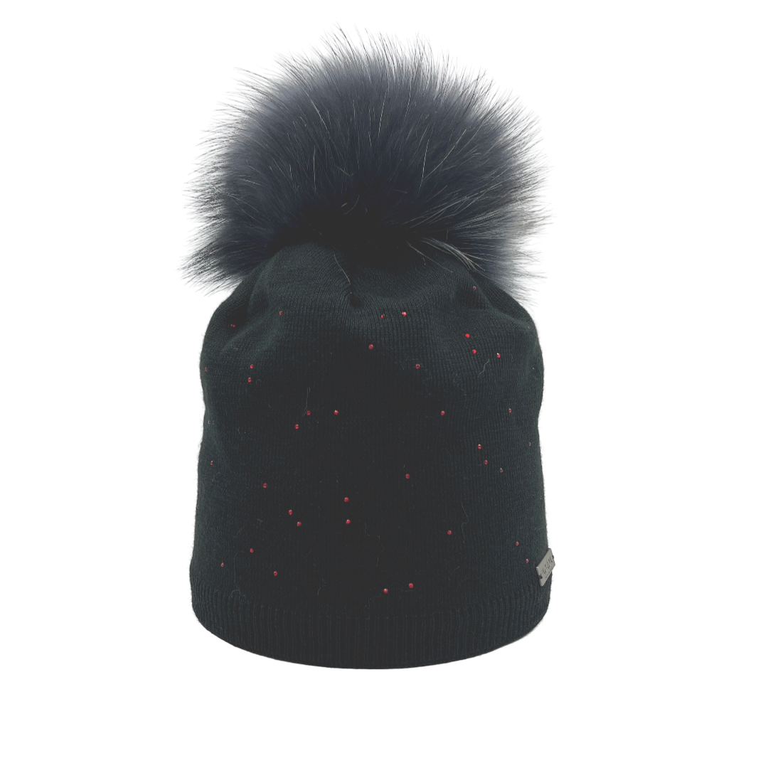 8368 - beanie in merino wool with strass