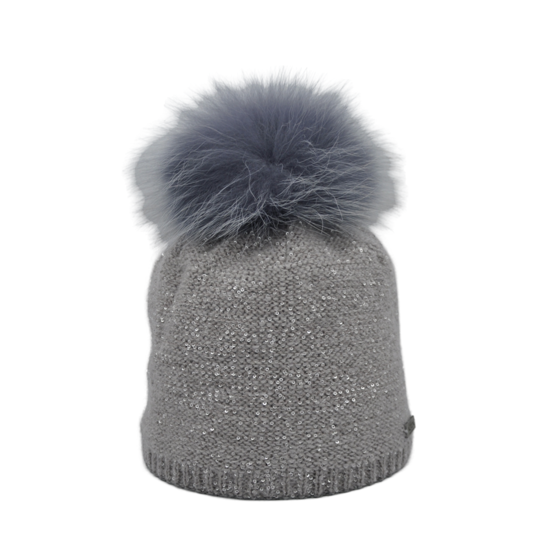 8816 - beanie in mohair wool with paillettes