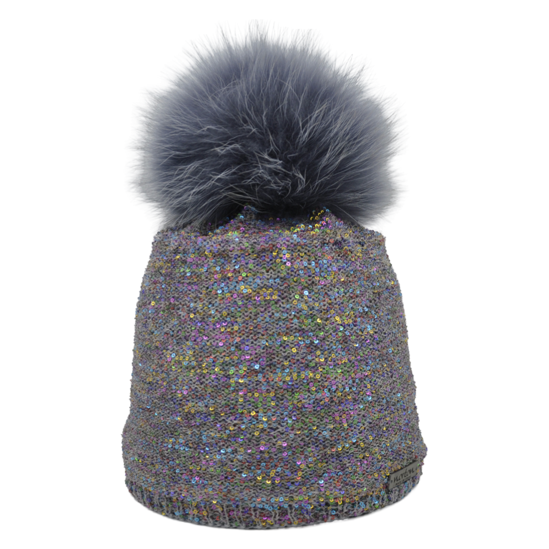 8419 - beanie with multicolour paillettes